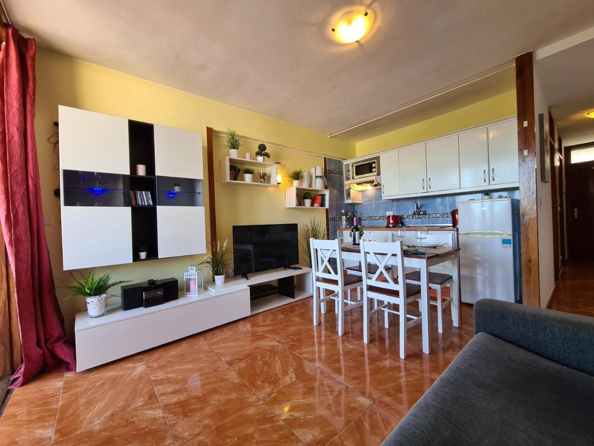 Апартаменти Vida Loca Only 190 Meters To The Sea, Balcony, Sea View, Pool, Wifi Плайя-Фаньябе Екстер'єр фото
